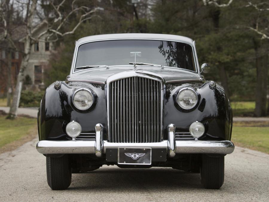  Bentley S1 1955 года  (фото 17 из 17)